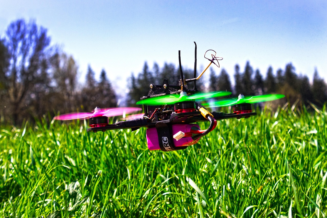 Nega dron baterije LiPo — skladištenje i provera napona LiPo baterija