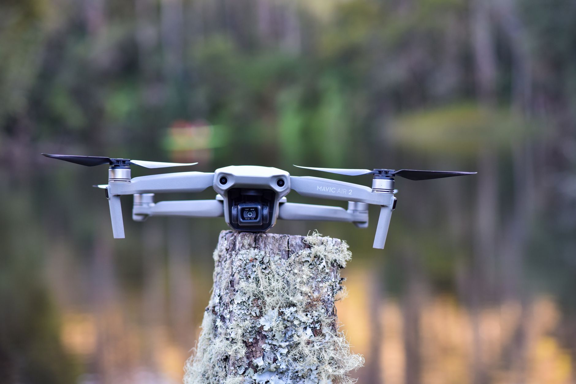 Dron i privatnost iznad dvorišta u Srbiji