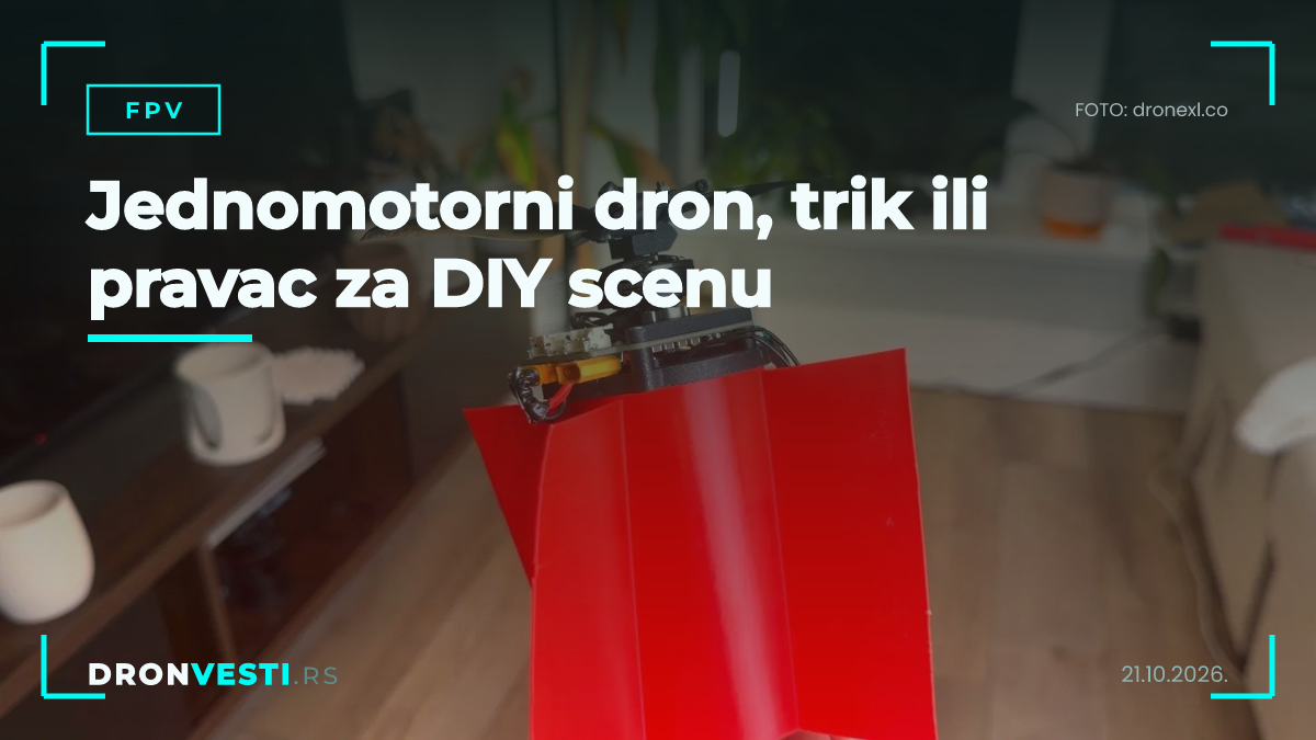 jednomotorni dron tokom eksperimentalnog lebdenja u zatvorenom prostoru