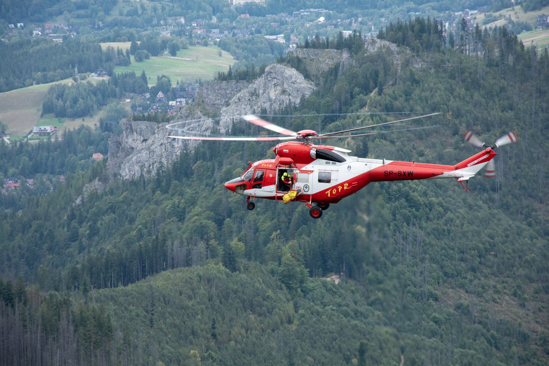 termalni dron u potrazi posle saobracajne nesrece nocu